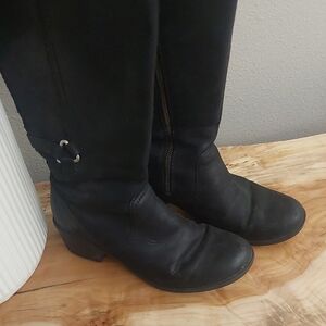 Teva Black Heeled Boots with Classic Design